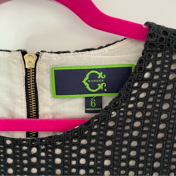 Black & White C Wonder Peplum Crochet Layer Top, 6 - Picture 4 of 8